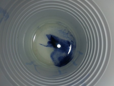 Ons watermonster met 1 druppel joodoplossing